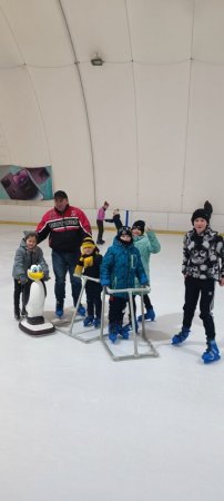 Діти відвідали льодову ковзанку «Слайз»